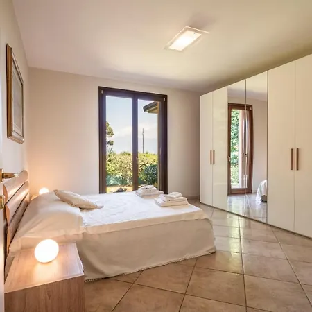 Villa Giulia Manerba del Garda Exterior photo